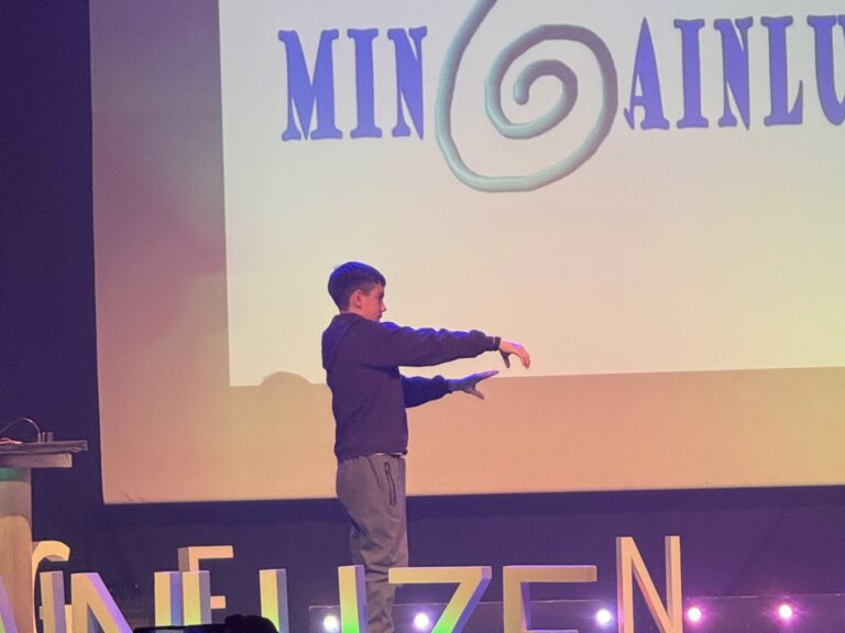 226f8e1c-976b-4e73-8970-b0c349eca85e